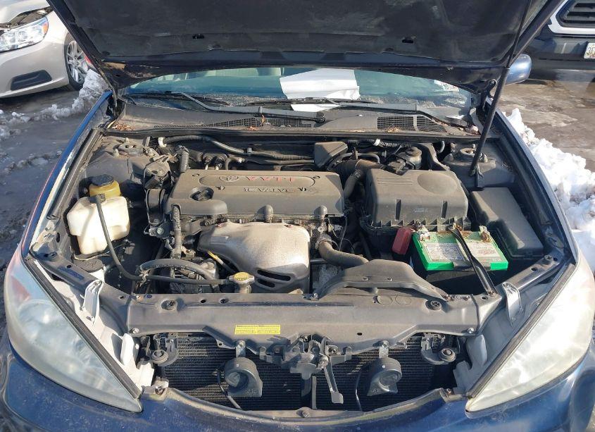 Photo 10 of 2003 Toyota Camry LE (VIN 4T1BE32K33U227329)