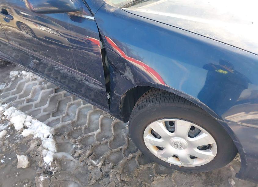 Photo 6 of 2003 Toyota Camry LE (VIN 4T1BE32K33U227329)