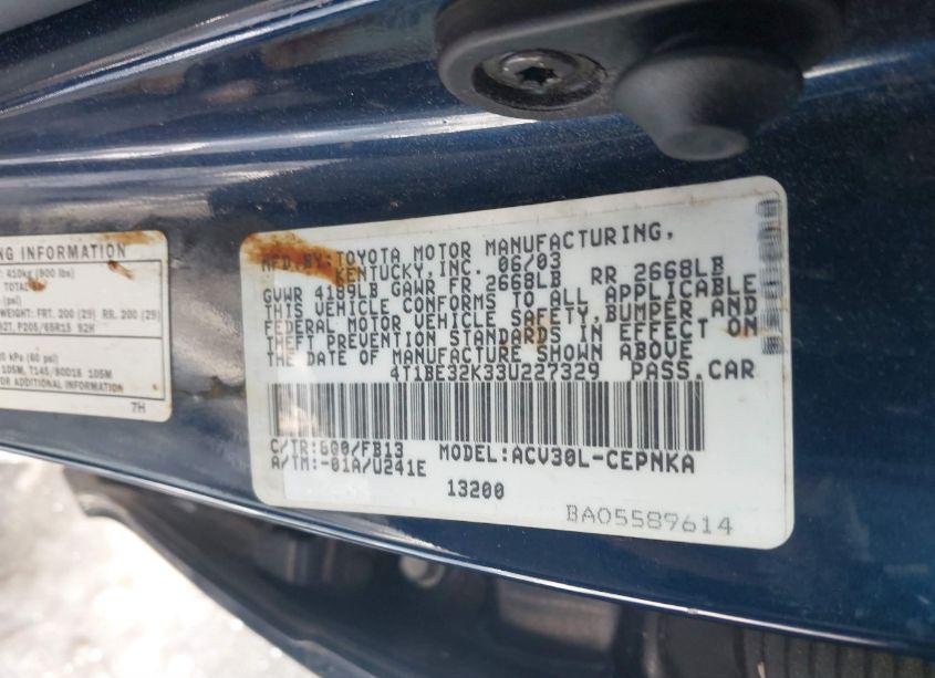 Photo 9 of 2003 Toyota Camry LE (VIN 4T1BE32K33U227329)