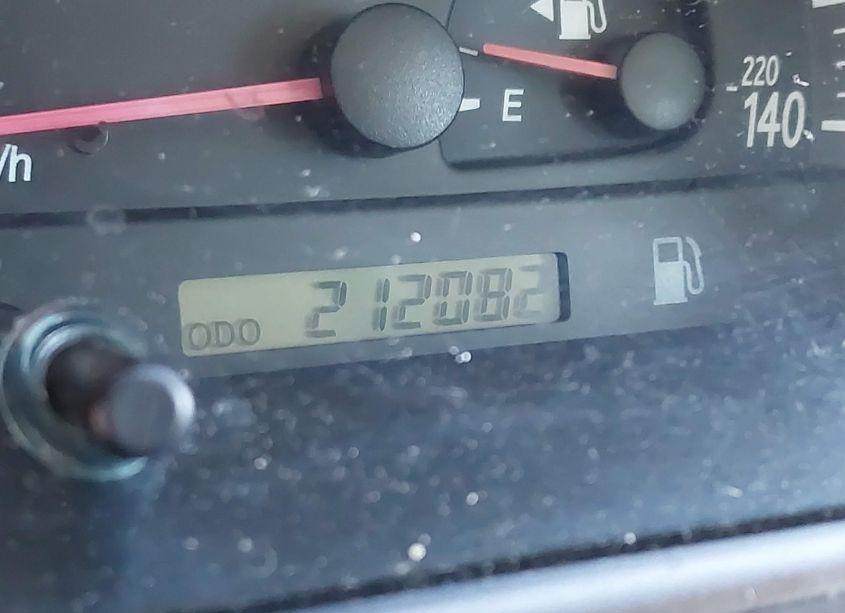 Photo 7 of 2003 Toyota Camry LE (VIN 4T1BE32K33U259987)