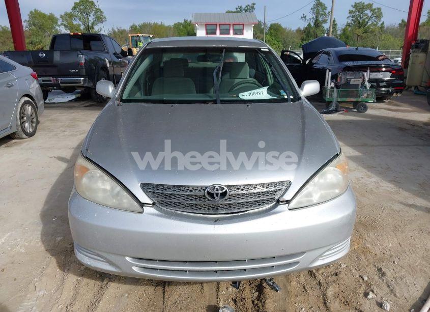 Photo 12 of 2003 Toyota Camry LE (VIN 4T1BE32K33U675943)