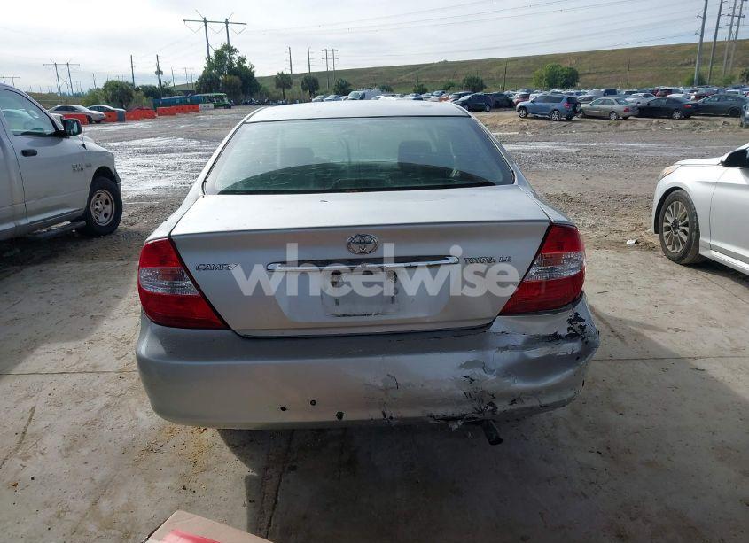 Photo 16 of 2003 Toyota Camry LE (VIN 4T1BE32K33U675943)