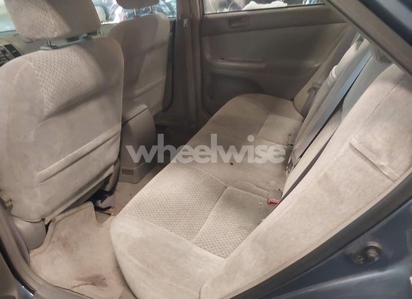 Photo 8 of 2003 Toyota Camry LE (VIN 4T1BE32K33U736398)