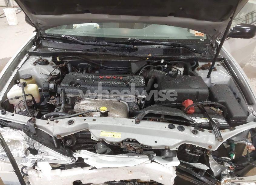 Photo 10 of 2003 Toyota Camry LE (VIN 4T1BE32K33U743805)