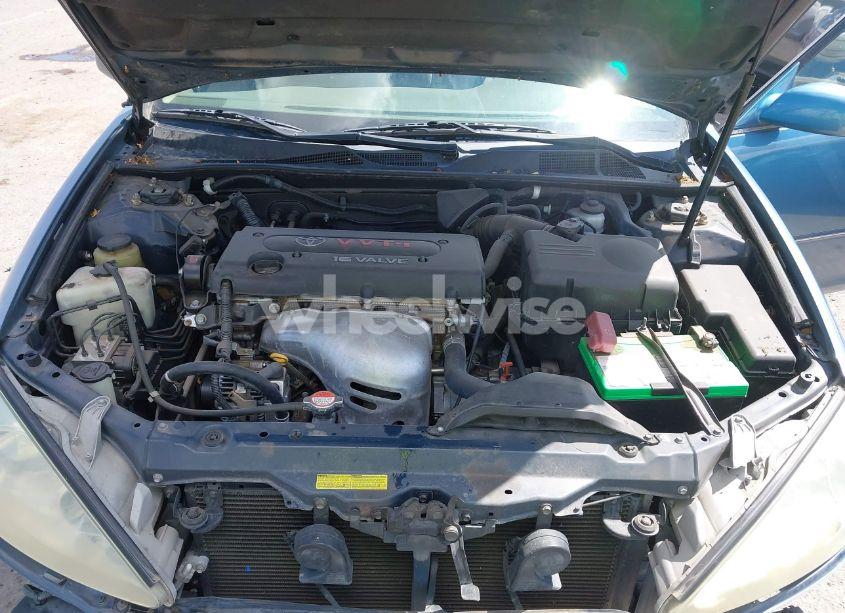 Photo 10 of 2003 Toyota Camry XLE (VIN 4T1BE32K33U765142)