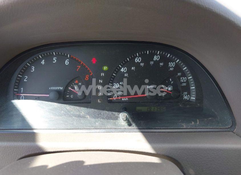 Photo 7 of 2003 Toyota Camry XLE (VIN 4T1BE32K33U765142)