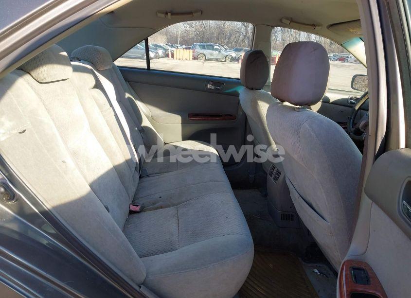 Photo 8 of 2003 Toyota Camry XLE (VIN 4T1BE32K33U766050)