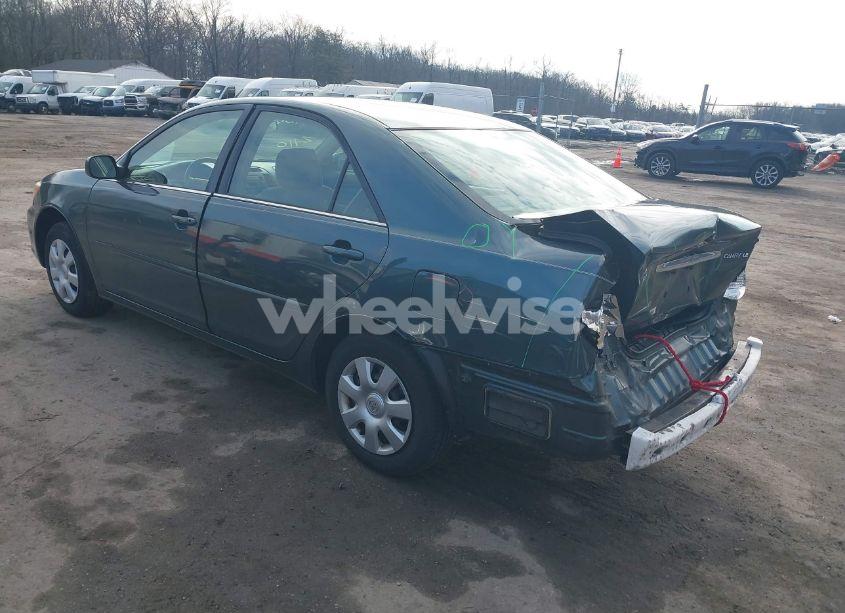 Photo 3 of 2003 Toyota Camry LE (VIN 4T1BE32K33U783236)