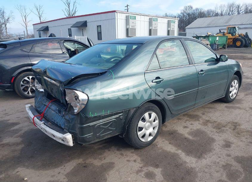 Photo 4 of 2003 Toyota Camry LE (VIN 4T1BE32K33U783236)