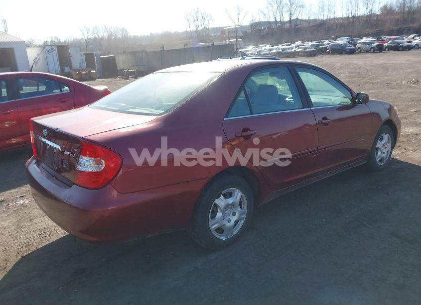 Photo 4 of 2004 Toyota Camry LE (VIN 4T1BE32K34U303200)