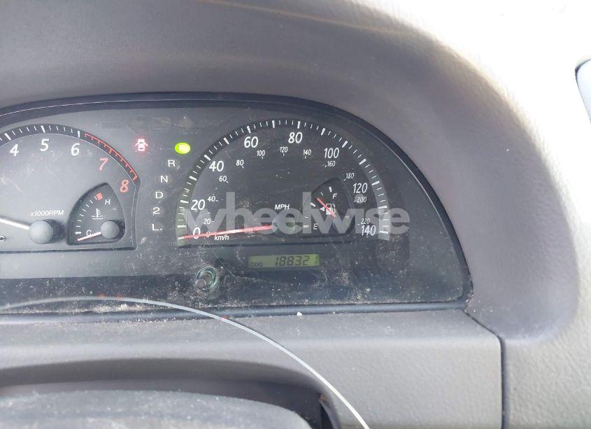 Photo 7 of 2004 Toyota Camry LE (VIN 4T1BE32K34U303200)