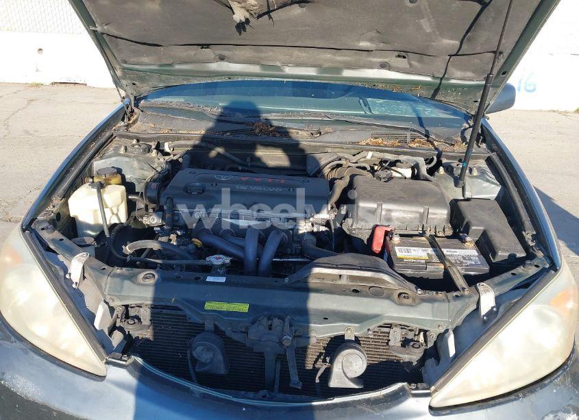 Photo 10 of 2004 Toyota Camry LE (VIN 4T1BE32K34U341946)