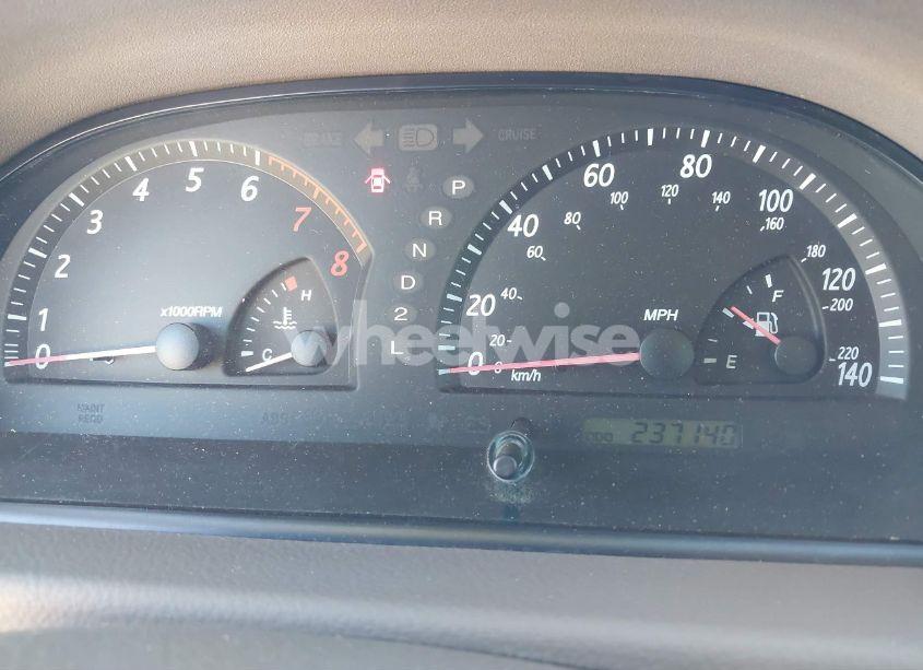 Photo 7 of 2004 Toyota Camry LE (VIN 4T1BE32K34U341946)