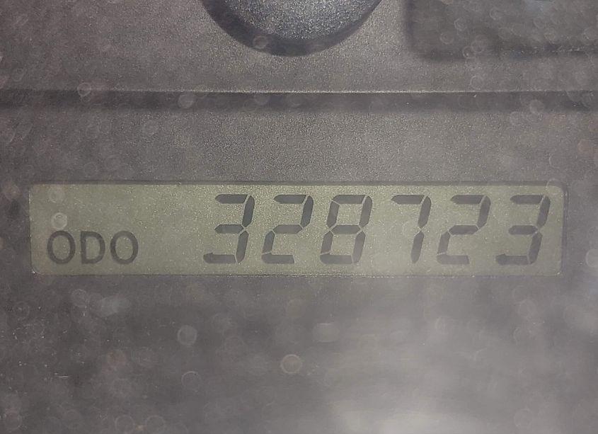 Photo 15 of 2004 Toyota Camry LE (VIN 4T1BE32K34U358066)