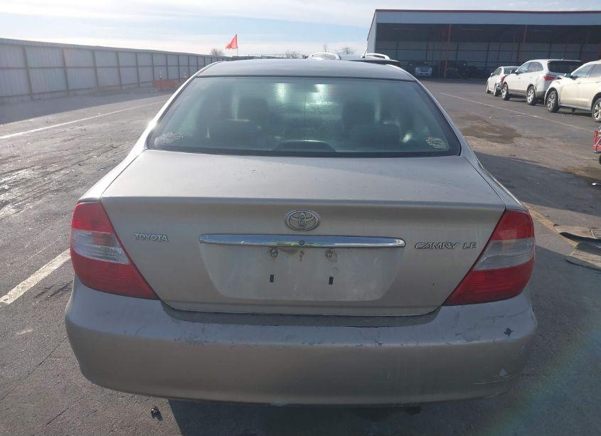 Photo 16 of 2004 Toyota Camry LE (VIN 4T1BE32K34U358066)