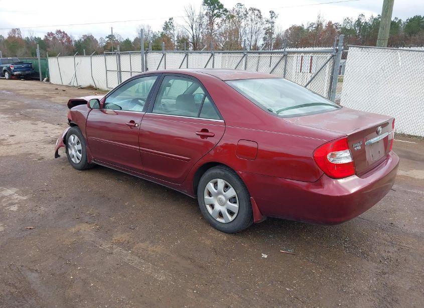 Photo 3 of 2004 Toyota Camry LE (VIN 4T1BE32K34U361615)