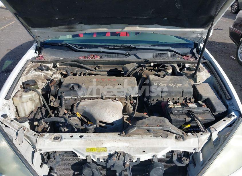 Photo 10 of 2004 Toyota Camry LE (VIN 4T1BE32K34U364496)