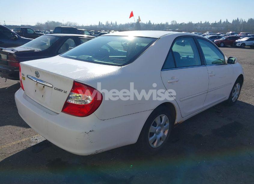 Photo 4 of 2004 Toyota Camry LE (VIN 4T1BE32K34U364496)