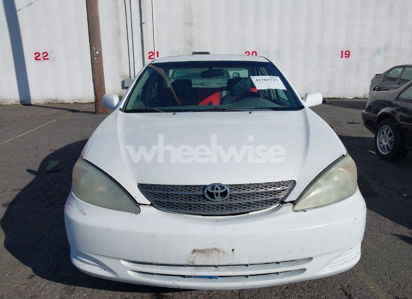 Photo 6 of 2004 Toyota Camry LE (VIN 4T1BE32K34U364496)