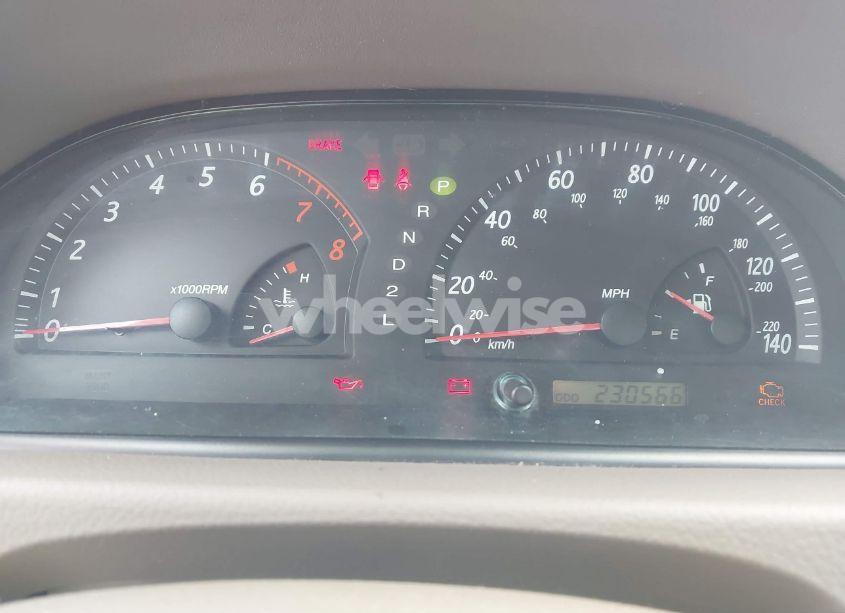 Photo 7 of 2004 Toyota Camry LE (VIN 4T1BE32K34U827463)