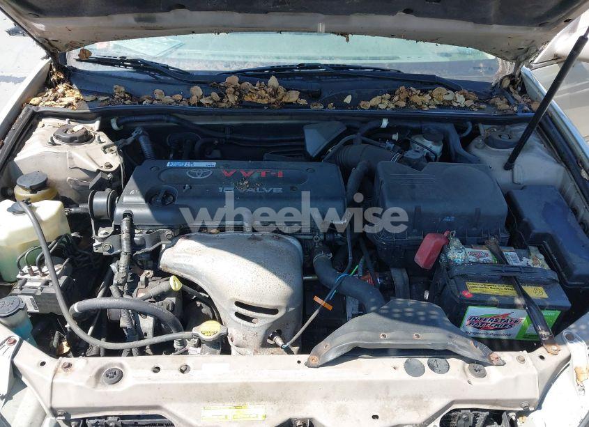 Photo 10 of 2004 Toyota Camry LE (VIN 4T1BE32K34U837359)