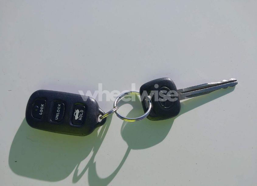 Photo 11 of 2004 Toyota Camry LE (VIN 4T1BE32K34U838057)