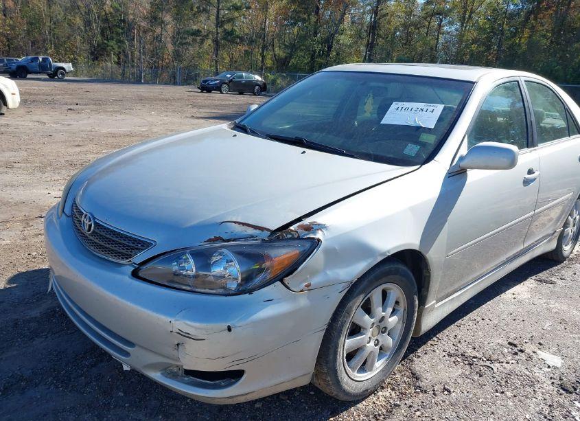 Photo 6 of 2004 Toyota Camry SE (VIN 4T1BE32K34U901786)