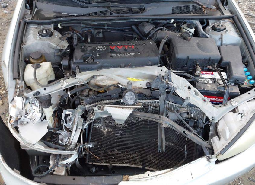 Photo 10 of 2004 Toyota Camry LE (VIN 4T1BE32K34U915199)