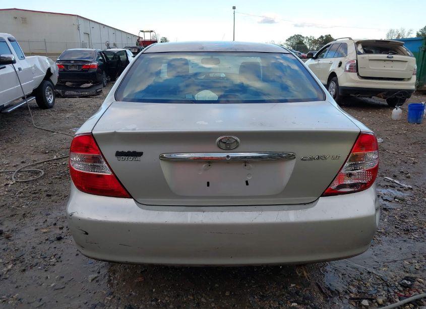 Photo 16 of 2004 Toyota Camry LE (VIN 4T1BE32K34U915199)