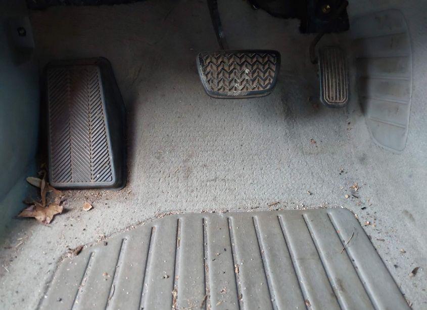 Photo 17 of 2004 Toyota Camry LE (VIN 4T1BE32K34U915199)