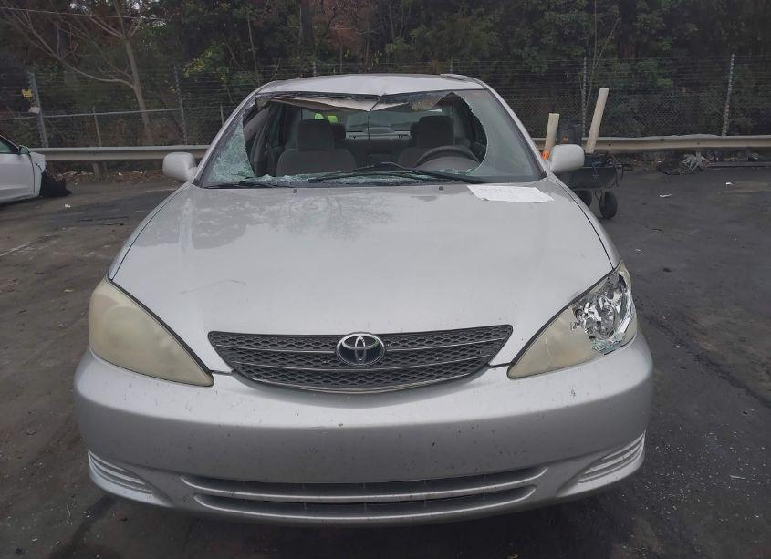 Photo 12 of 2004 Toyota Camry LE (VIN 4T1BE32K34U925120)