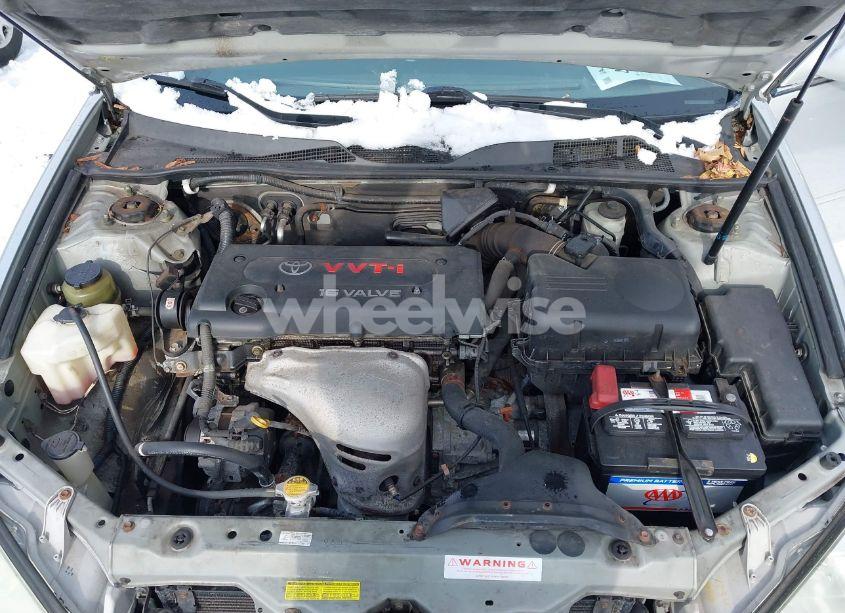 Photo 10 of 2004 Toyota Camry LE (VIN 4T1BE32K34U935386)