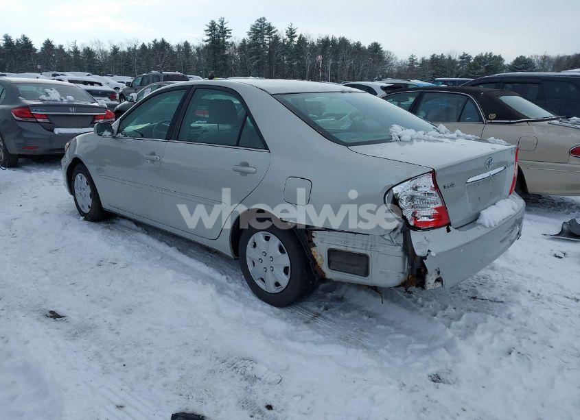 Photo 3 of 2004 Toyota Camry LE (VIN 4T1BE32K34U935386)