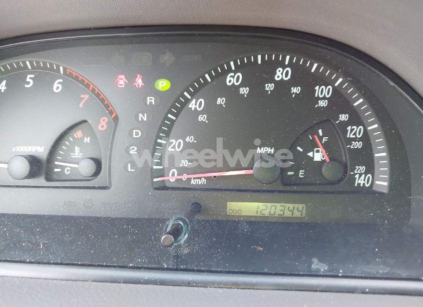 Photo 7 of 2004 Toyota Camry LE (VIN 4T1BE32K34U935386)