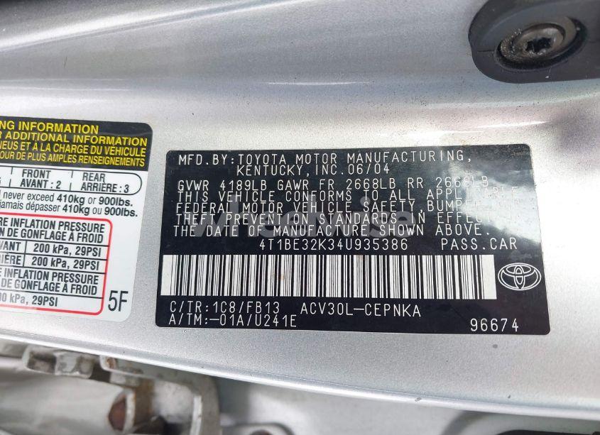 Photo 9 of 2004 Toyota Camry LE (VIN 4T1BE32K34U935386)