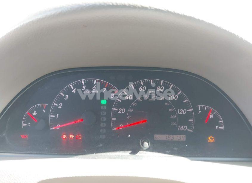 Photo 7 of 2005 Toyota Camry LE (VIN 4T1BE32K35U013654)