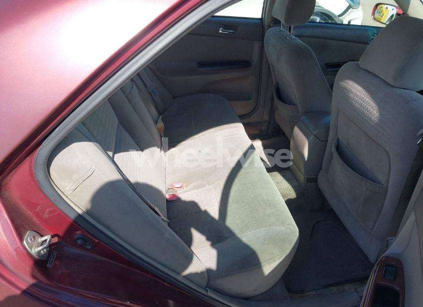Photo 8 of 2005 Toyota Camry LE (VIN 4T1BE32K35U013654)