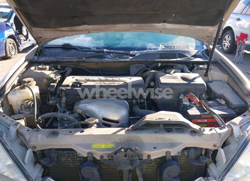 Photo 10 of 2005 Toyota Camry XLE (VIN 4T1BE32K35U062661)