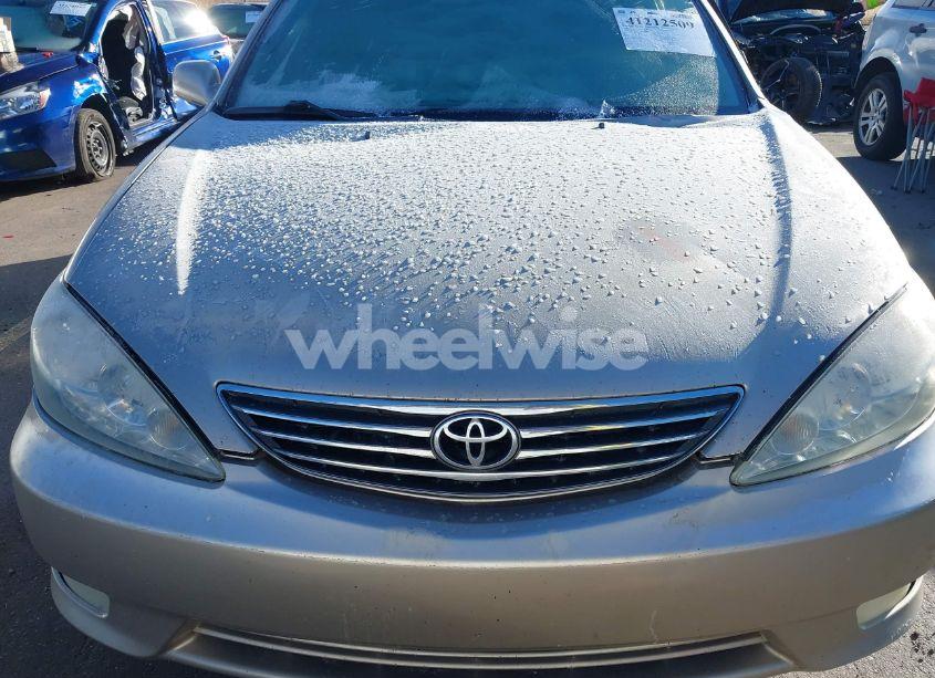 Photo 11 of 2005 Toyota Camry XLE (VIN 4T1BE32K35U062661)