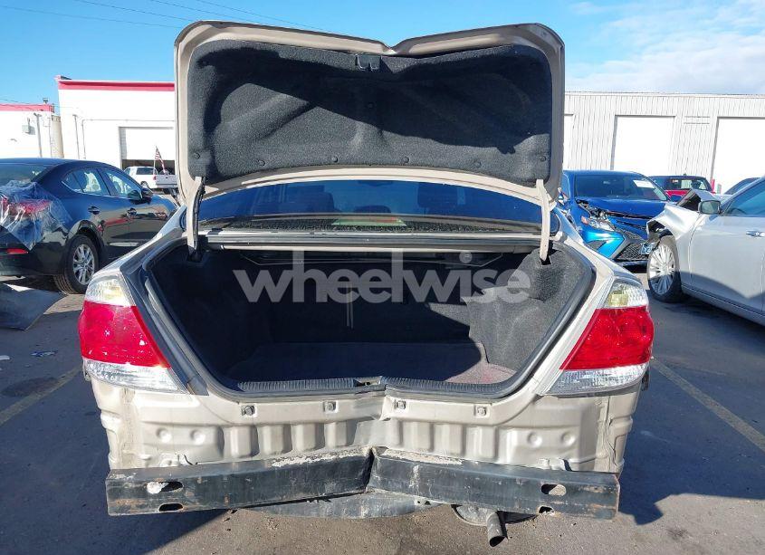 Photo 15 of 2005 Toyota Camry XLE (VIN 4T1BE32K35U062661)