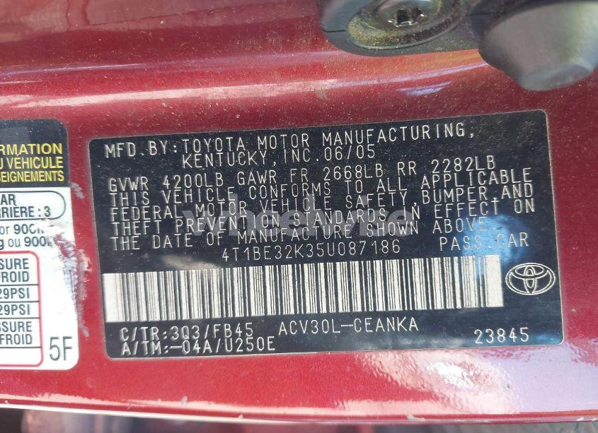 Photo 9 of 2005 Toyota Camry LE/XLE/SE (VIN 4T1BE32K35U087186)