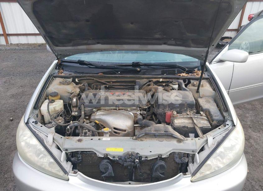 Photo 10 of 2005 Toyota Camry LE (VIN 4T1BE32K35U509568)