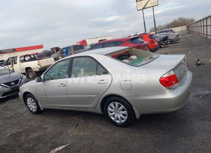 Photo 14 of 2005 Toyota Camry LE (VIN 4T1BE32K35U509568)