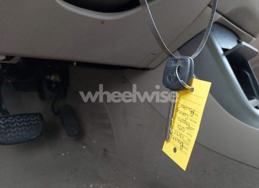 Photo 11 of 2005 Toyota Camry LE (VIN 4T1BE32K35U524801)