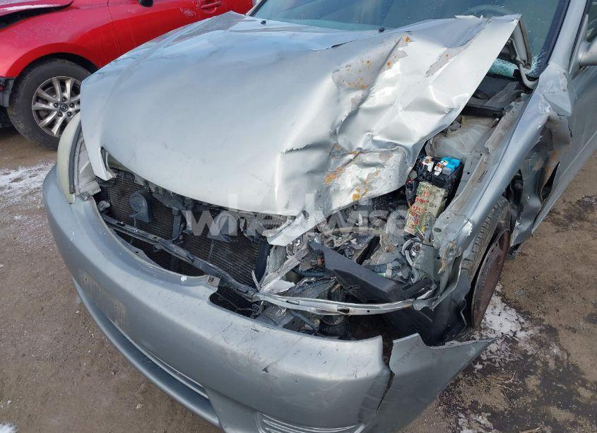 Photo 6 of 2005 Toyota Camry LE (VIN 4T1BE32K35U524801)