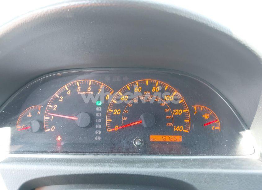 Photo 7 of 2005 Toyota Camry SE (VIN 4T1BE32K35U528105)