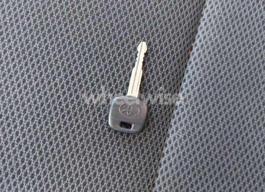 Photo 11 of 2005 Toyota Camry SE (VIN 4T1BE32K35U531683)