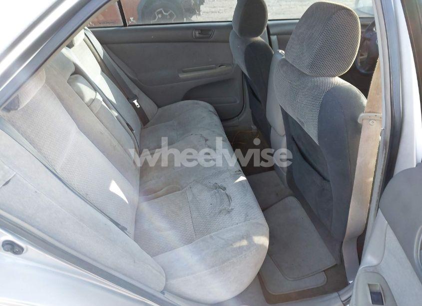 Photo 8 of 2005 Toyota Camry SE (VIN 4T1BE32K35U531683)