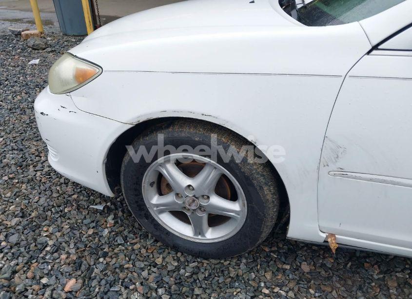 Photo 12 of 2005 Toyota Camry LE (VIN 4T1BE32K35U577708)