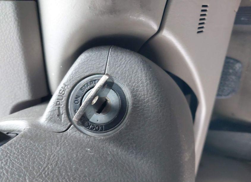 Photo 11 of 2005 Toyota Camry LE (VIN 4T1BE32K35U581371)